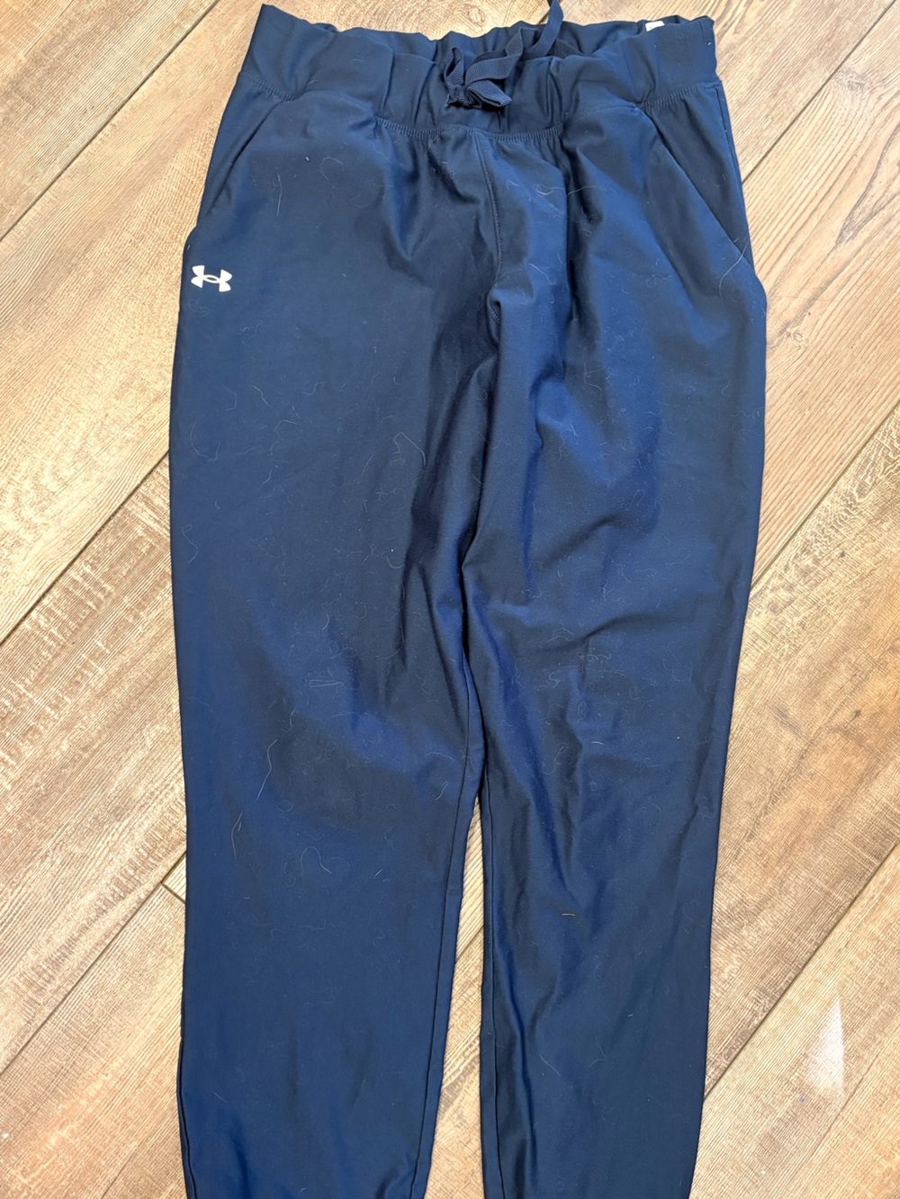 Under Armour Navy Track Joggers with Drawstring Waist stretchy